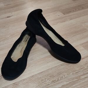 Clarks Black Suede Ballet Flats